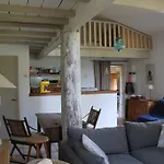 Des Pins Konukevi Mane (Alpes-de-Haute-Provence)