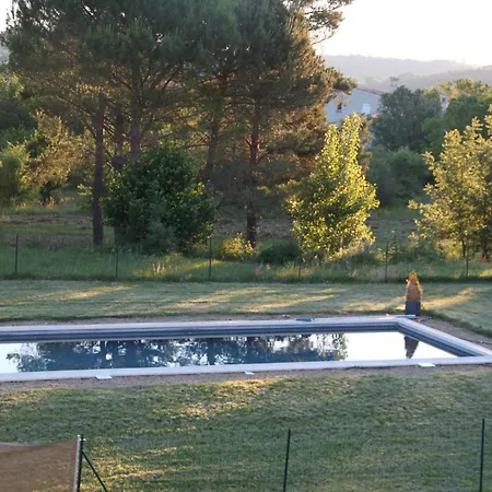 Des Pins 3* Mane (Alpes-de-Haute-Provence)