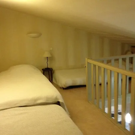 Des Pins 3* Mane (Alpes-de-Haute-Provence)