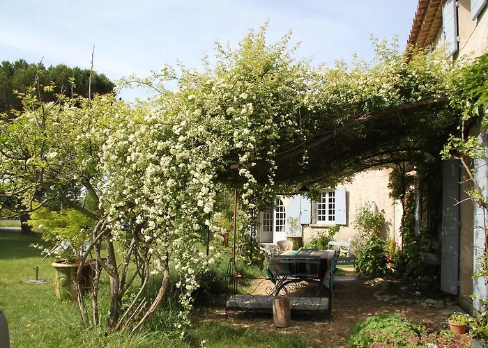 Des Pins Guest house